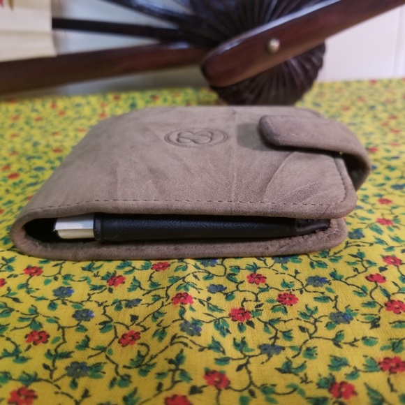 GIFTED Leather Double Lipstick Case w/Mirror - Picture 3 of 5